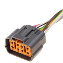 Роз'єм автомобільний 8-контактний з проводами — 00048180